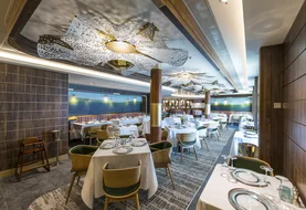 Seefood Restaurant Norwegian Bliss